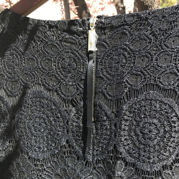 ❌DONATED❌ Laundry | Black Lace Shift Dress - Picture 5 of 5